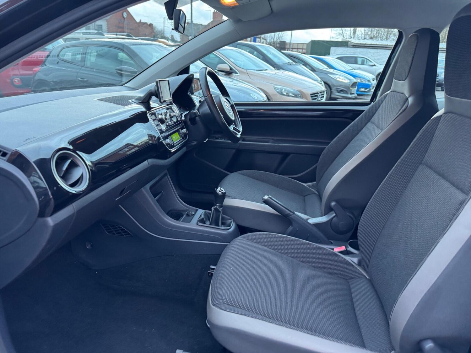 Used Volkswagen up! for sale - 77351939: Photo 35