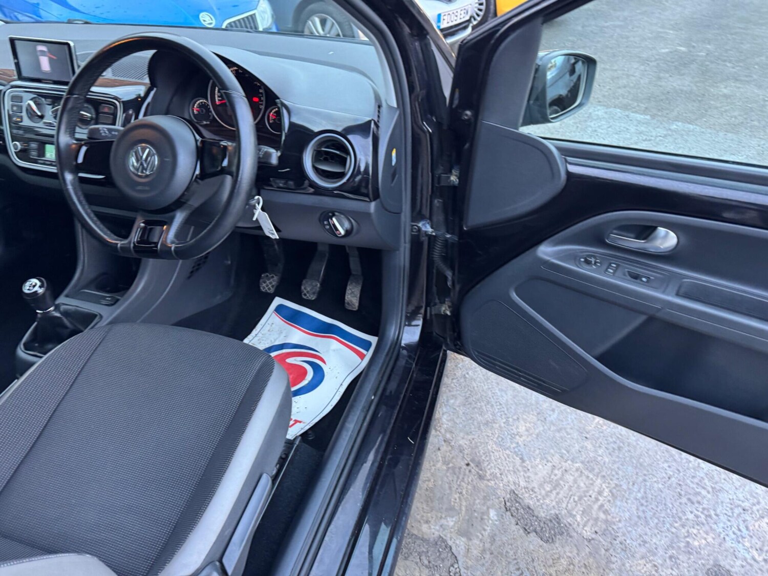 Used Volkswagen up! for sale - 77351939: Photo 36