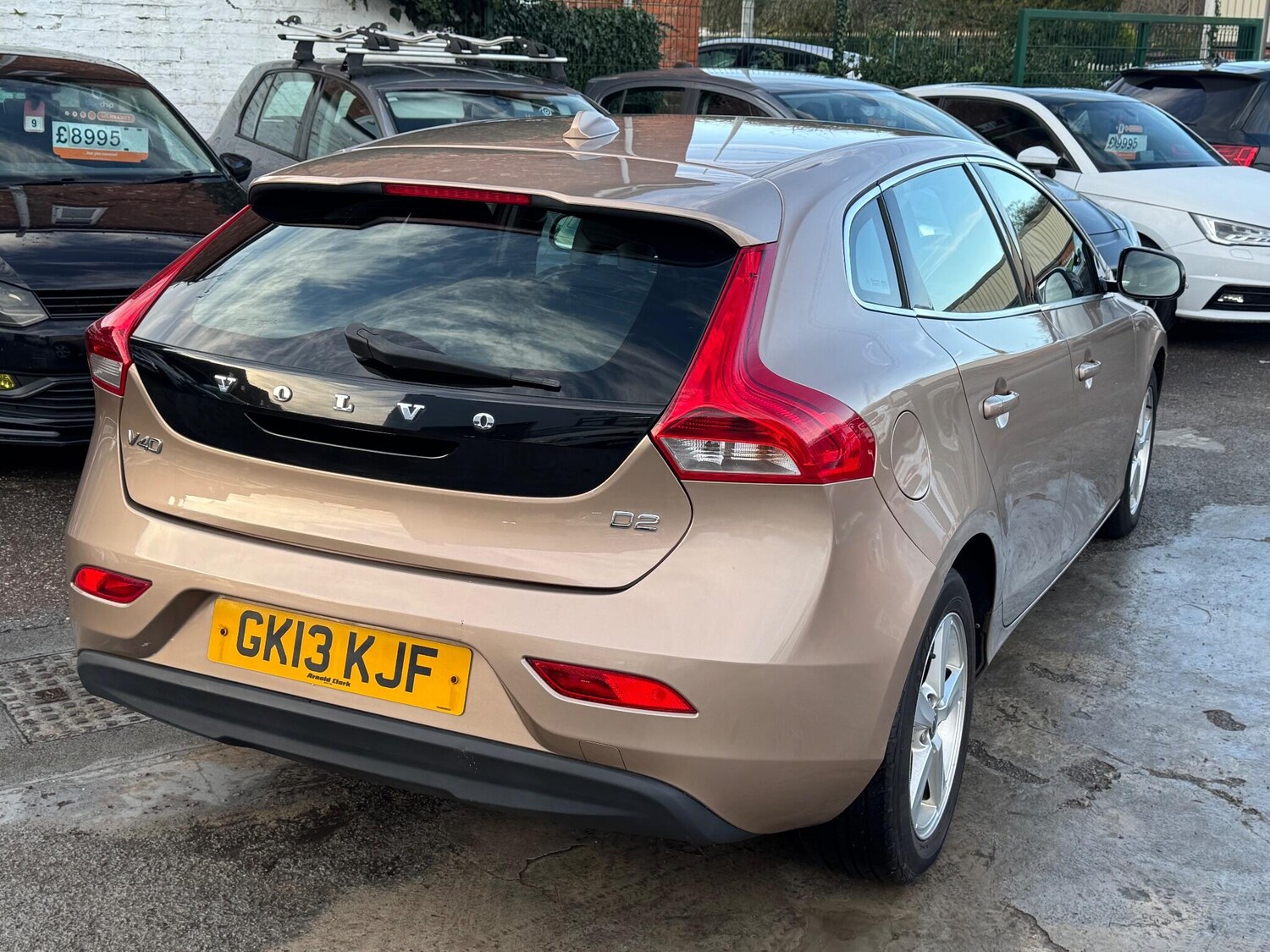 Used Volvo V40 2013 for sale - 77351512: Photo 15