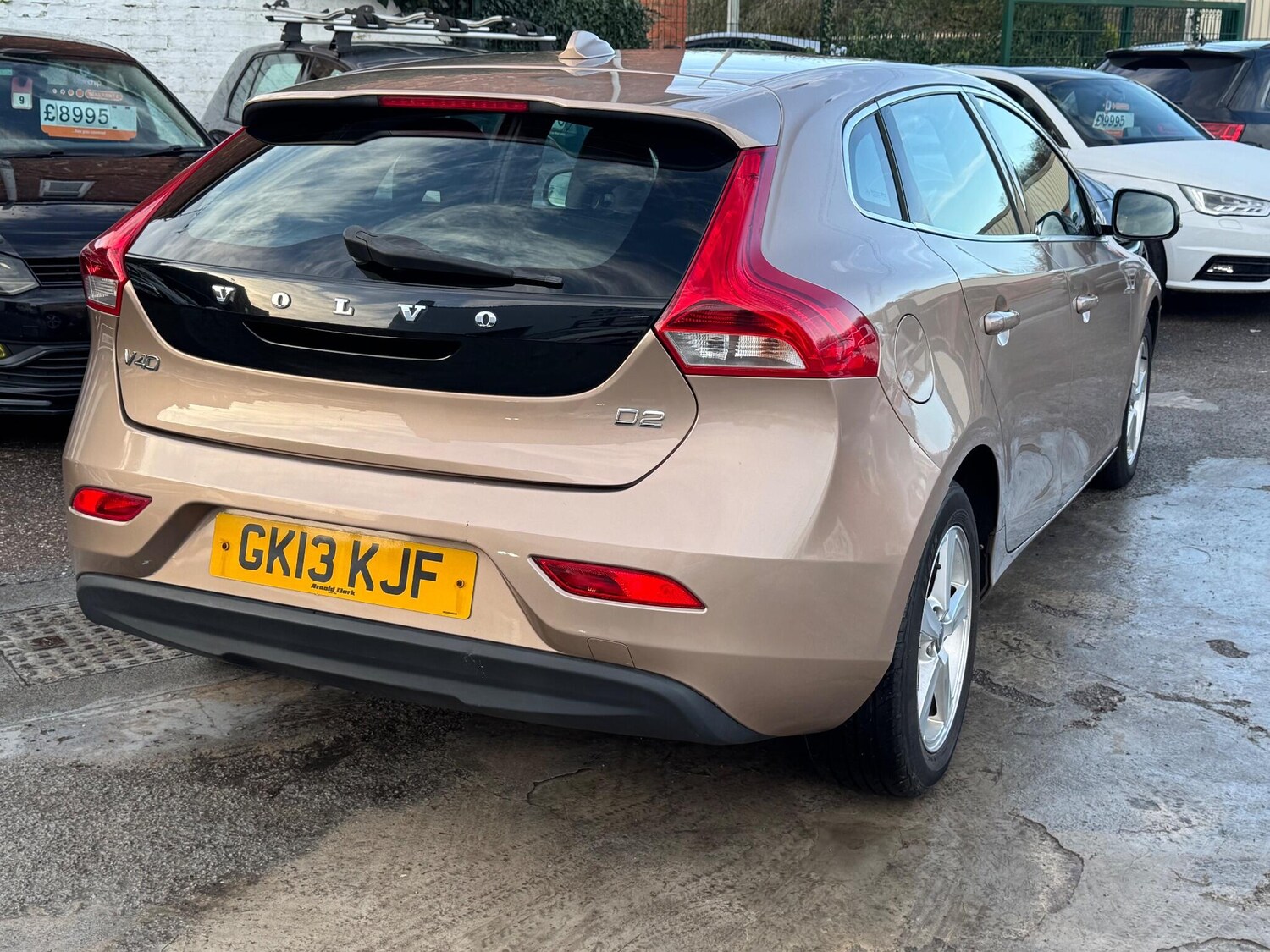 Used Volvo V40 2013 for sale - 77351512: Photo 16