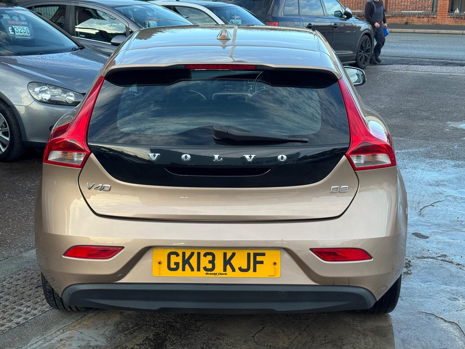 Used Volvo V40 2013 for sale - 77351512: Photo 18