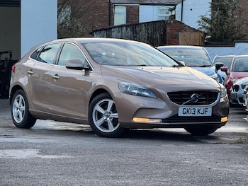 Volvo V40 feature image
