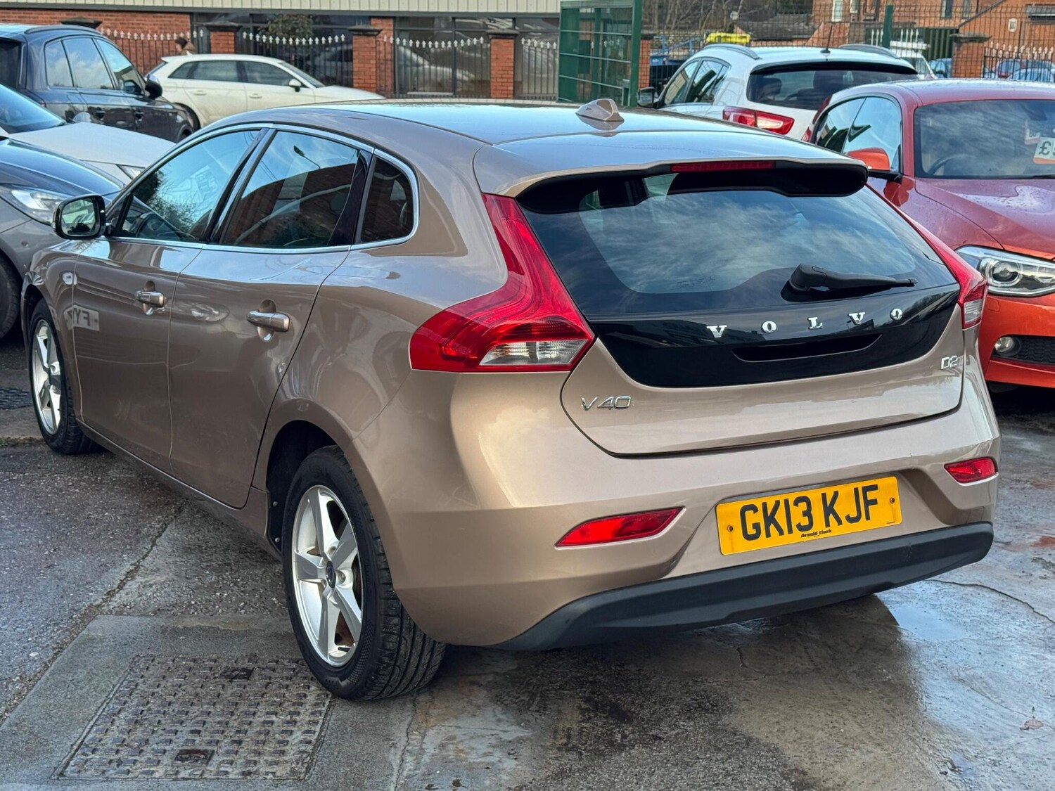 Used Volvo V40 2013 for sale - 77351512: Photo 20