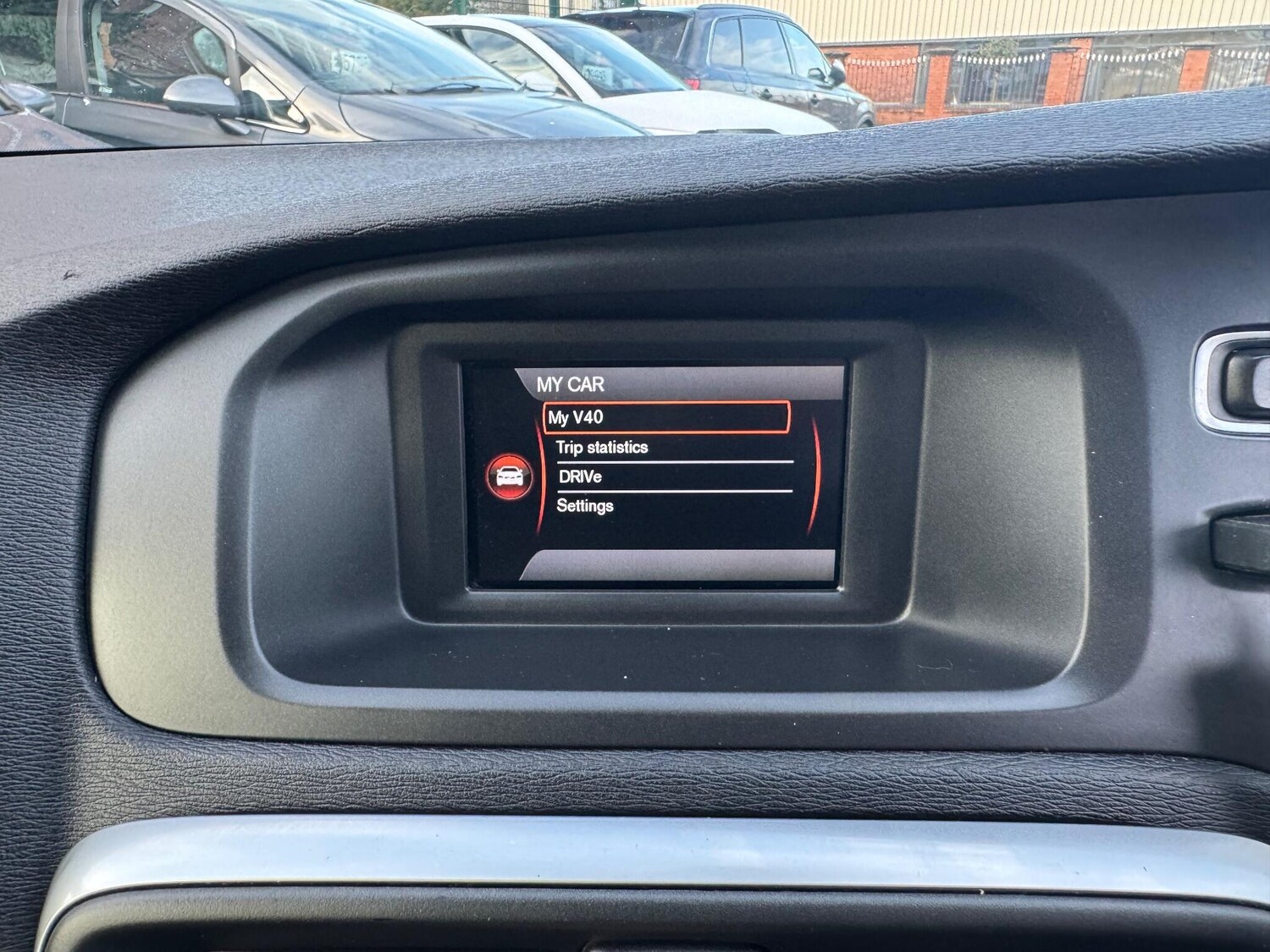 Used Volvo V40 2013 for sale - 77351512: Photo 45