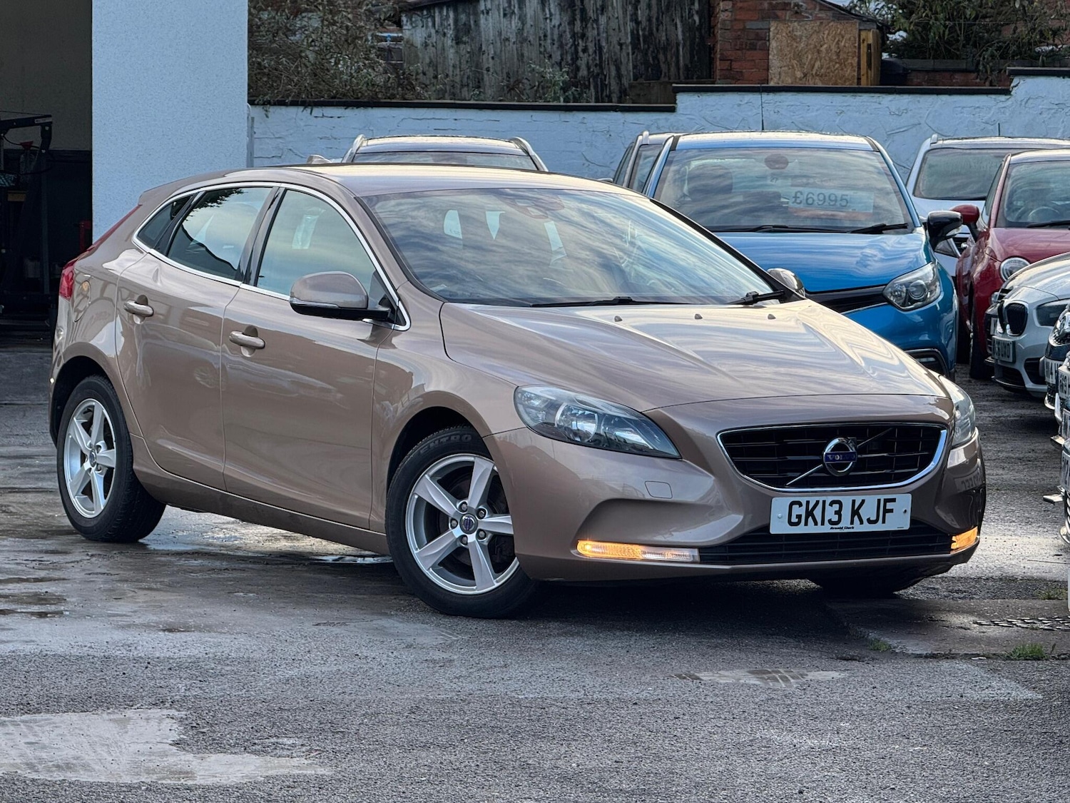 Used Volvo V40 2013 for sale - 77351512: Photo 6