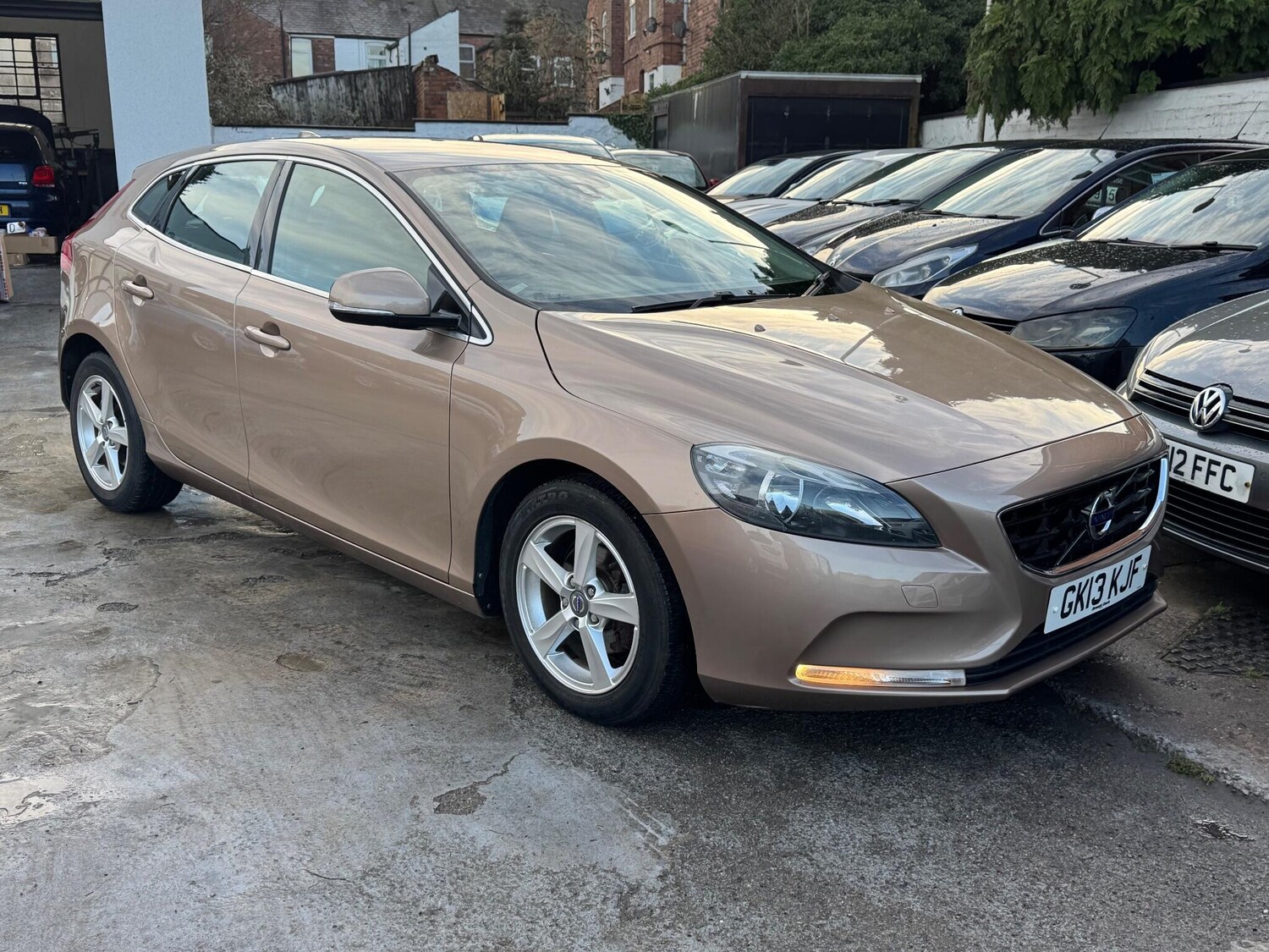 Used Volvo V40 2013 for sale - 77351512: Photo 8