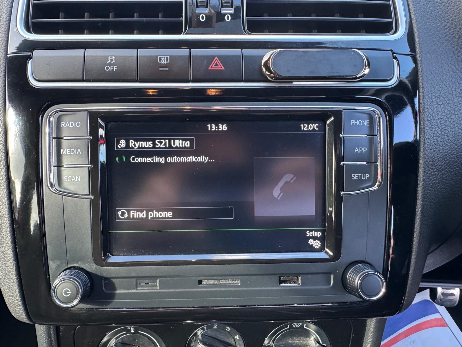 Used Volkswagen Polo 2012 for sale - 77839997: Photo 36