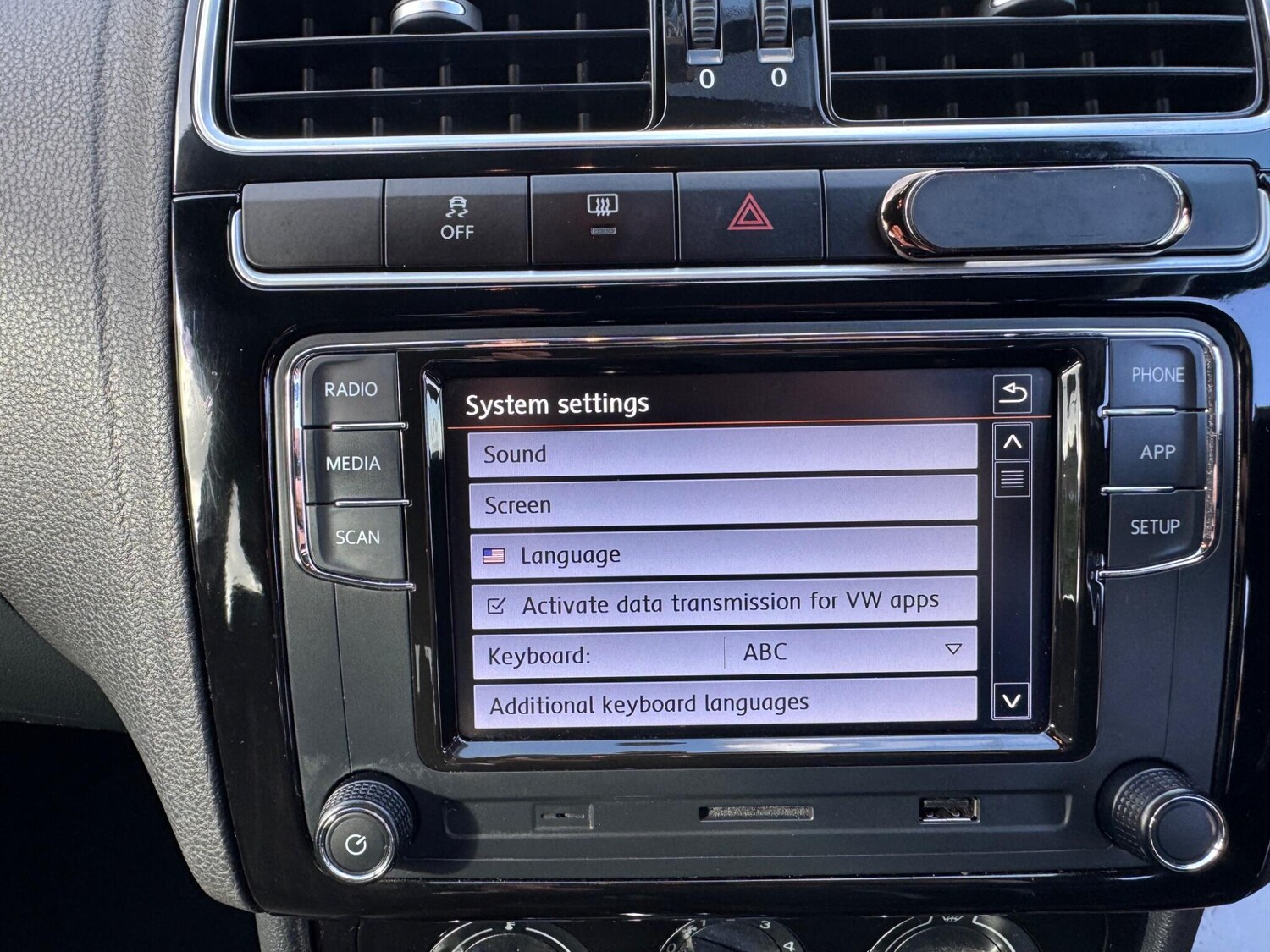 Used Volkswagen Polo 2012 for sale - 77839997: Photo 43