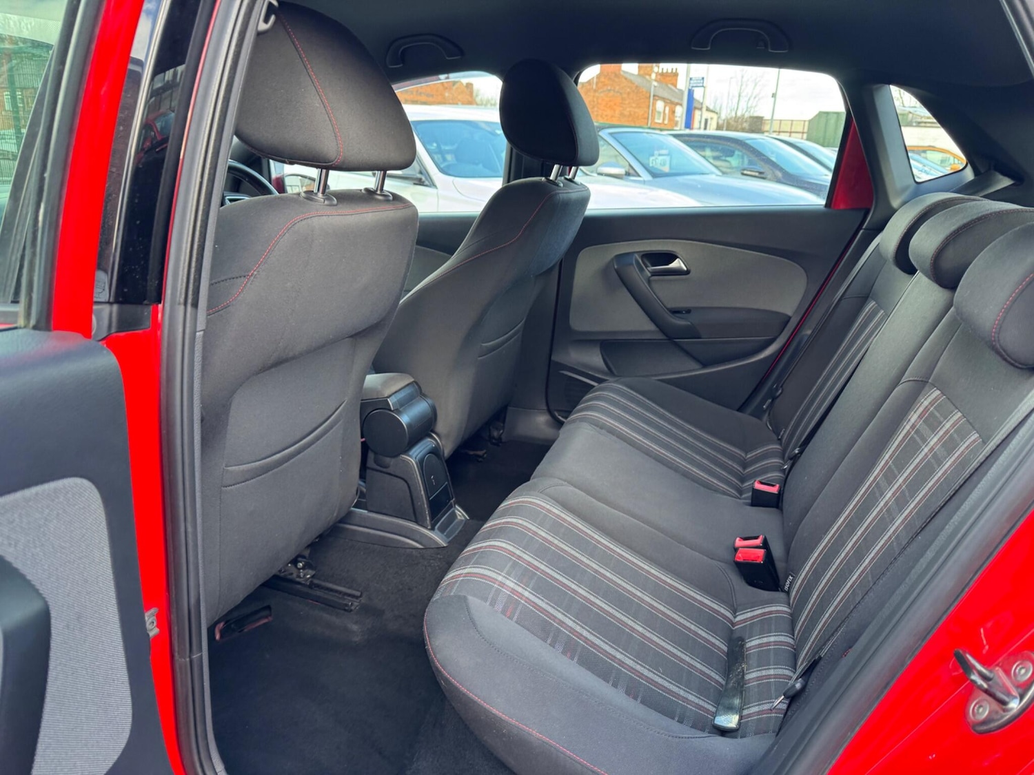 Used Volkswagen Polo 2012 for sale - 77839997: Photo 48