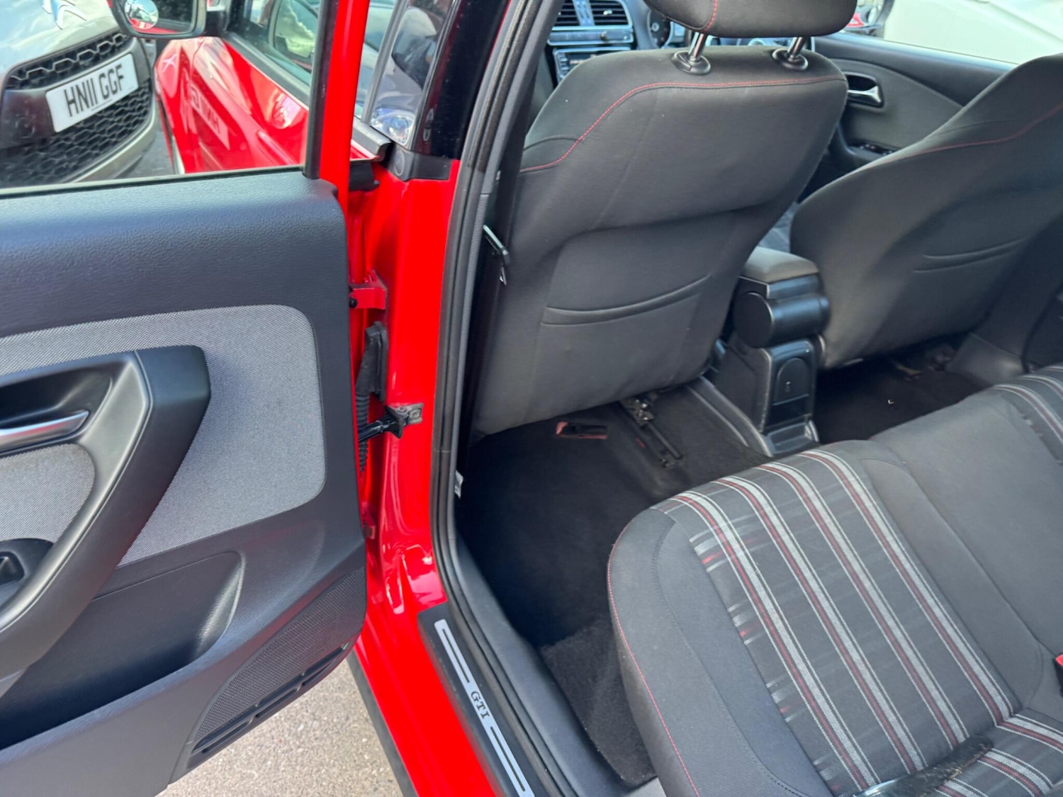 Used Volkswagen Polo 2012 for sale - 77839997: Photo 51