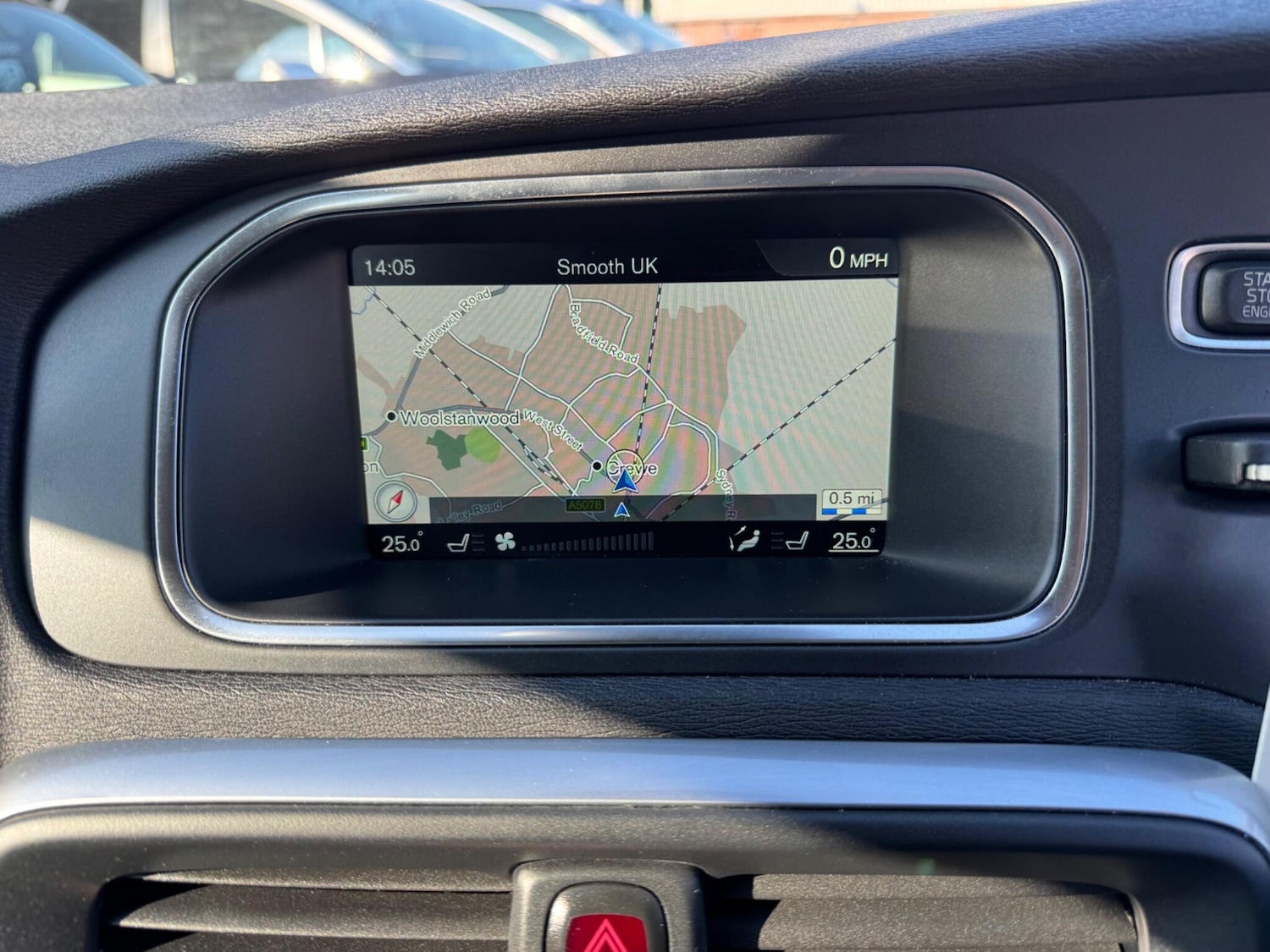 Used Volvo V40 Cross Country for sale - 77794306: Photo 41