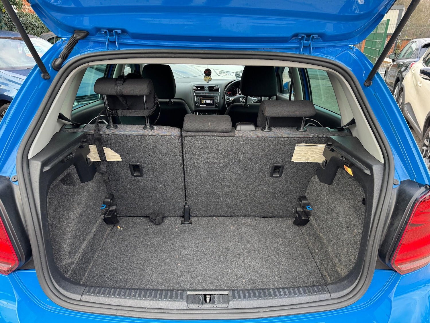 Used Volkswagen Polo 2014 for sale - 77351896: Photo 35