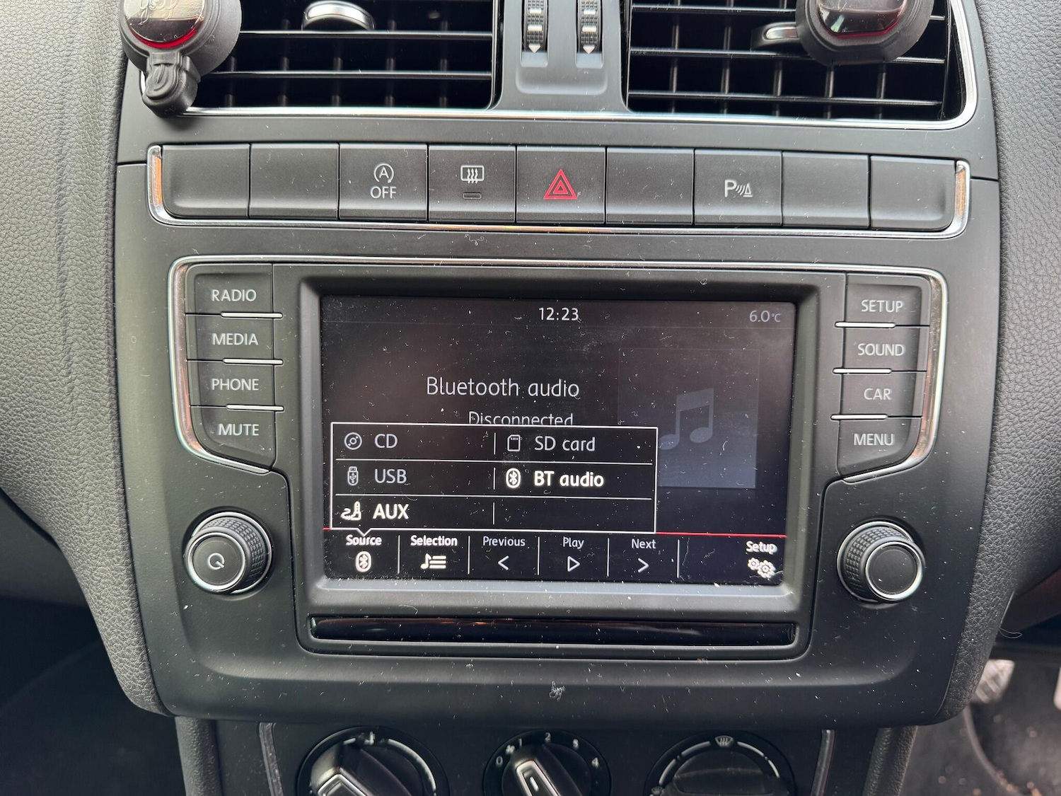 Used Volkswagen Polo 2014 for sale - 77351896: Photo 4