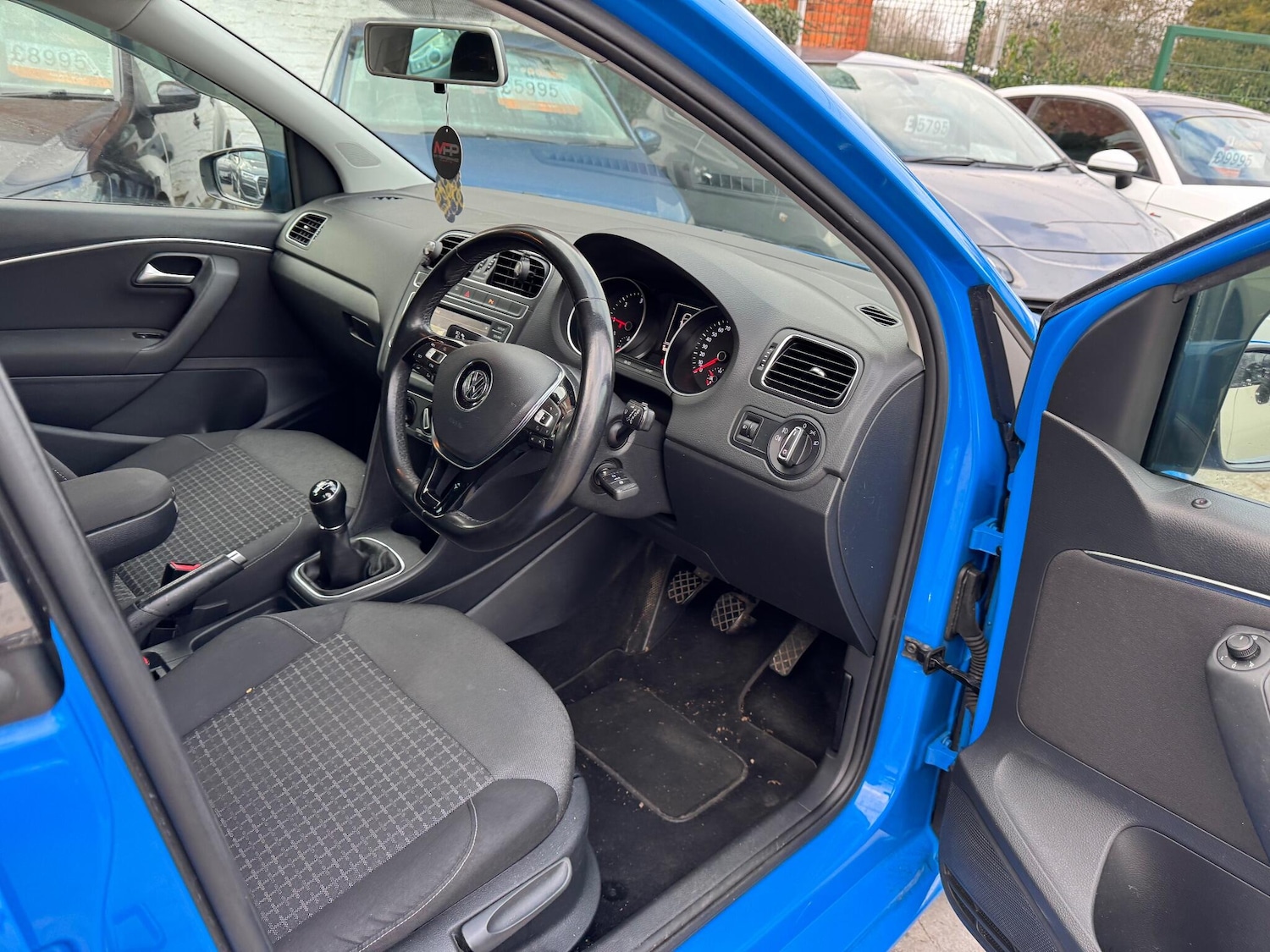 Used Volkswagen Polo 2014 for sale - 77351896: Photo 40