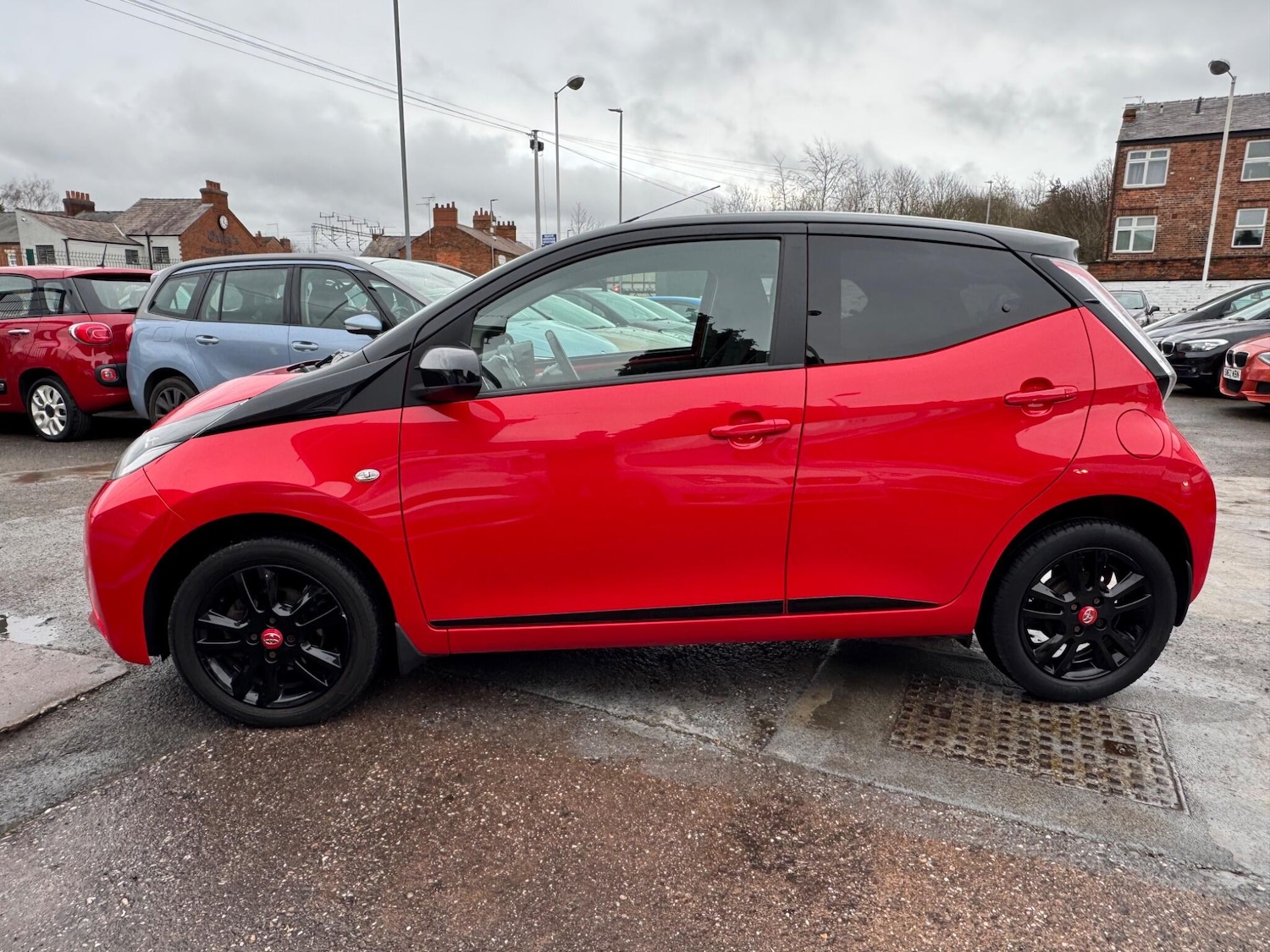 Used Toyota AYGO 2017 for sale - 77351430: Photo 22