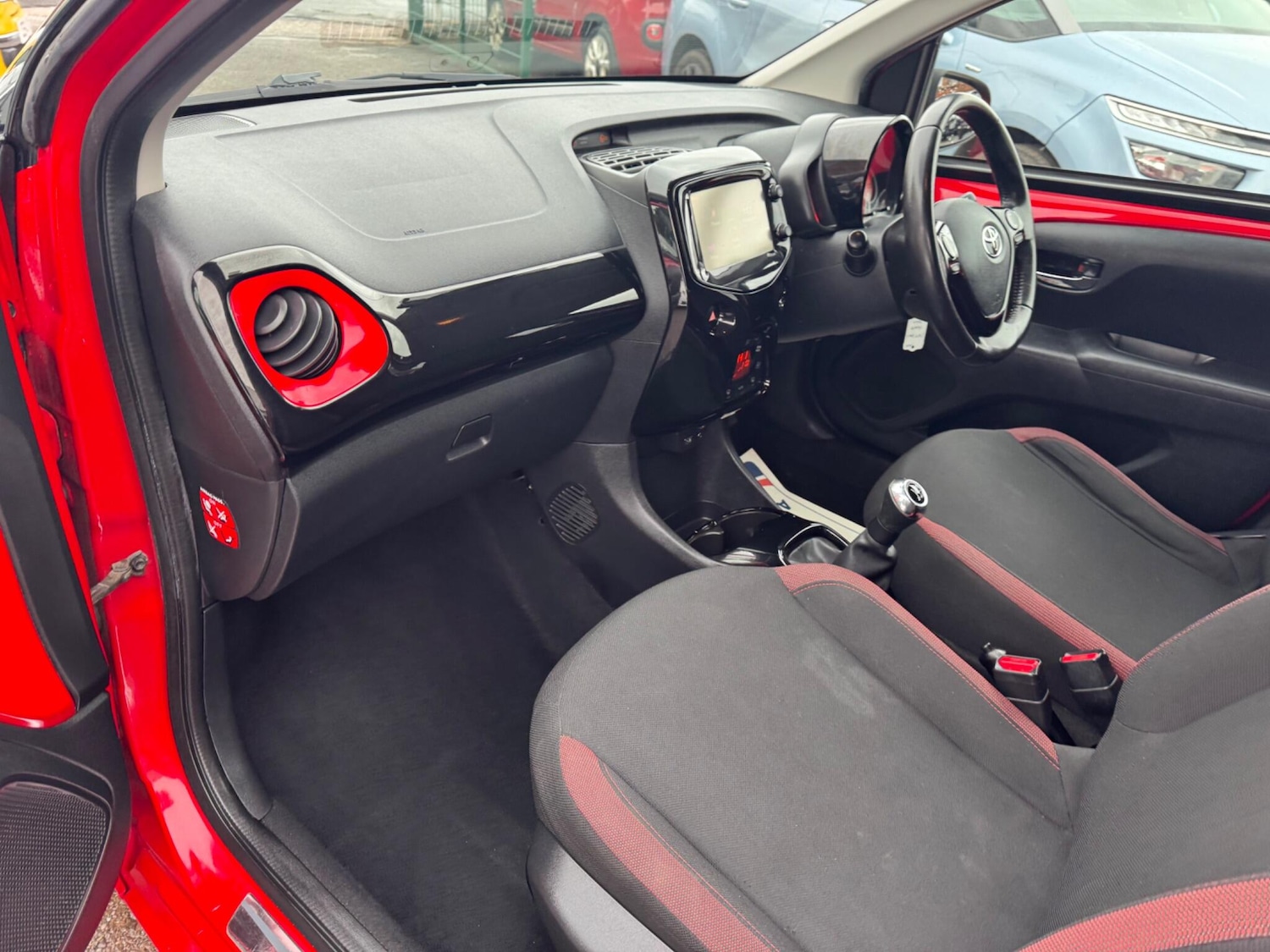 Used Toyota AYGO 2017 for sale - 77351430: Photo 3