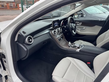 Used Mercedes-Benz C Class 2017 for sale - 77612767: Photo