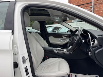 Used Mercedes-Benz C Class 2017 for sale - 77612767: Photo