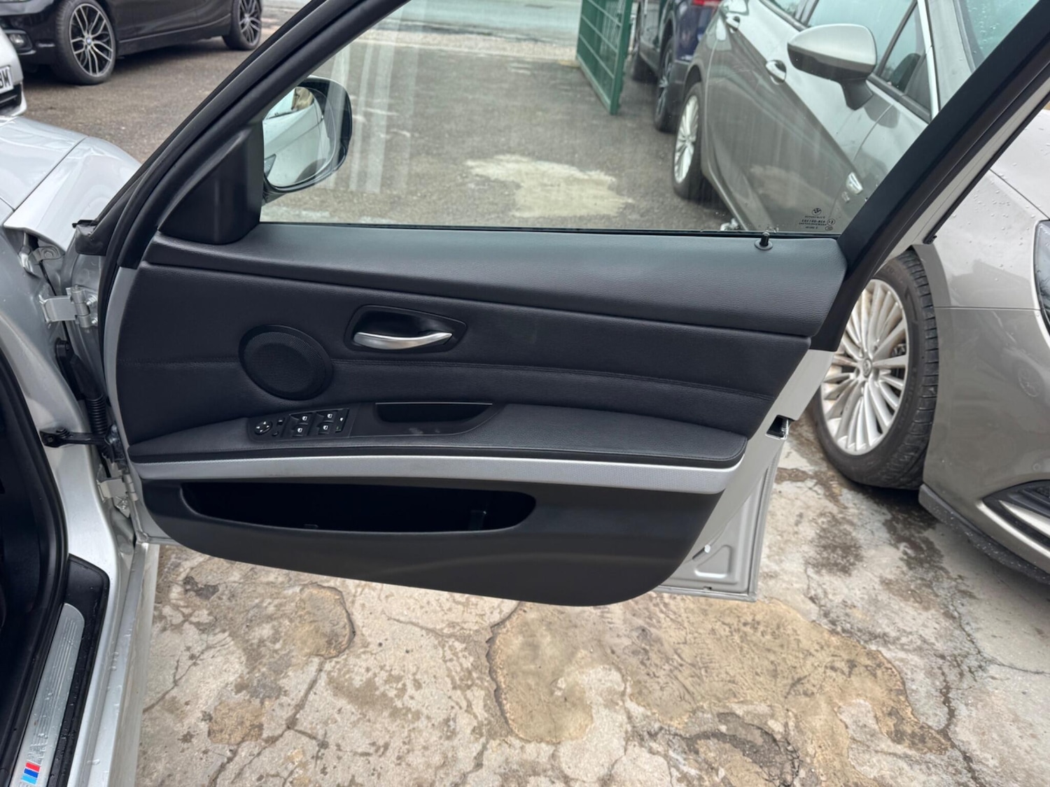 Used BMW 3 Series 2012 for sale - 77396367: Photo 18