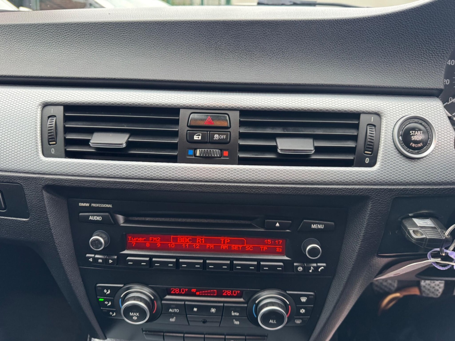 Used BMW 3 Series 2012 for sale - 77396367: Photo 23