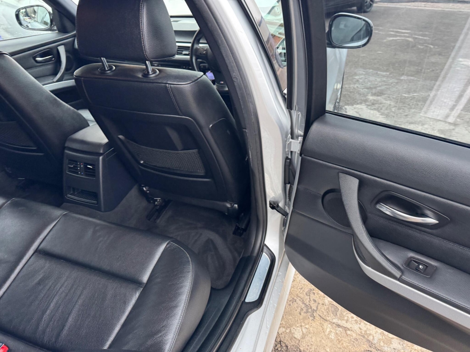 Used BMW 3 Series 2012 for sale - 77396367: Photo 65