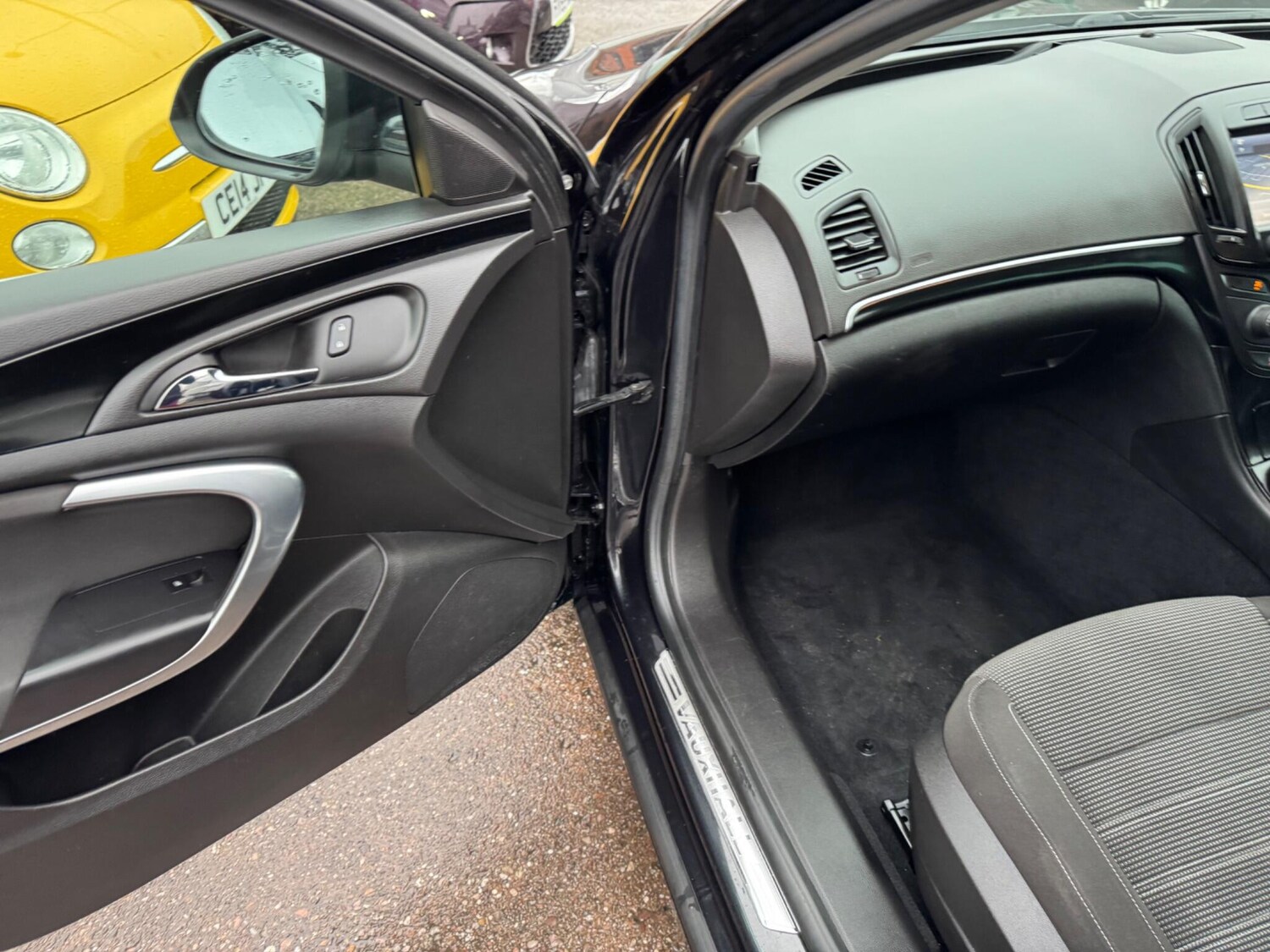 Used Vauxhall Insignia 2016 for sale - 77351938: Photo 28