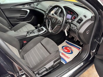 Used Vauxhall Insignia 2016 for sale - 77351938: Photo