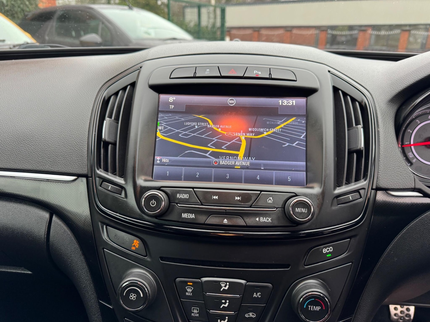 Used Vauxhall Insignia 2016 for sale - 77351938: Photo 4