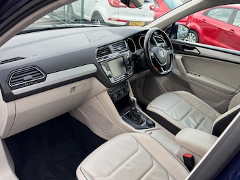 Used Volkswagen Tiguan 2016 for sale - 77358707: Photo