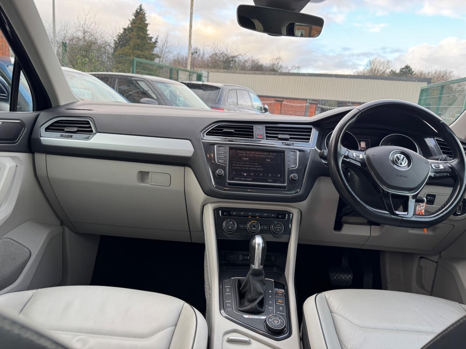 Used Volkswagen Tiguan 2016 for sale - 77358707: Photo 32