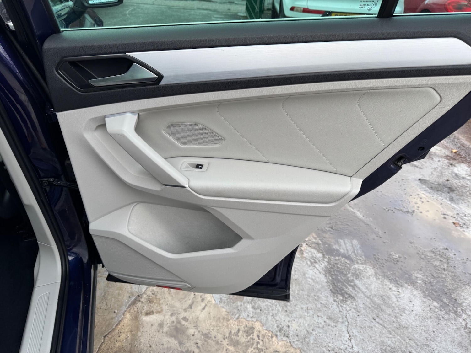 Used Volkswagen Tiguan 2016 for sale - 77358707: Photo 35