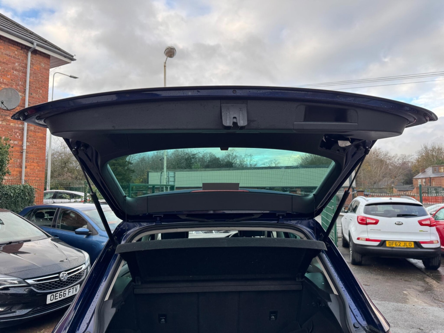 Used Volkswagen Tiguan 2016 for sale - 77358707: Photo 36