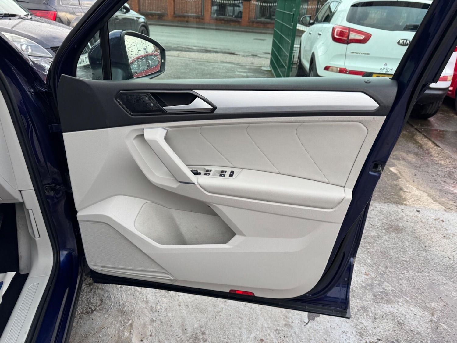 Used Volkswagen Tiguan 2016 for sale - 77358707: Photo 37