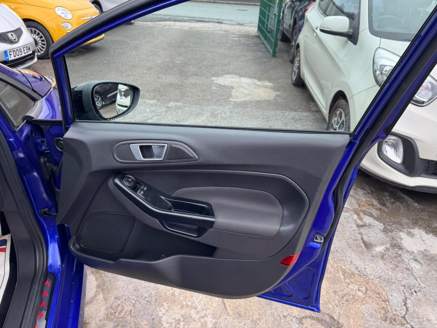 Used Ford Fiesta 2017 for sale - 77598232: Photo 24