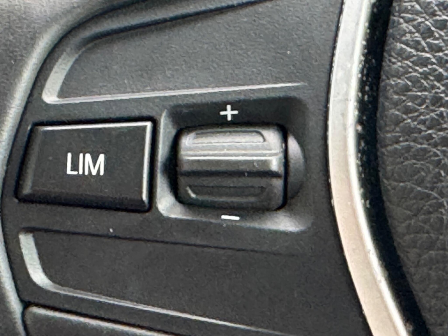 Used BMW 1 Series 2012 for sale - 77351366: Photo 36