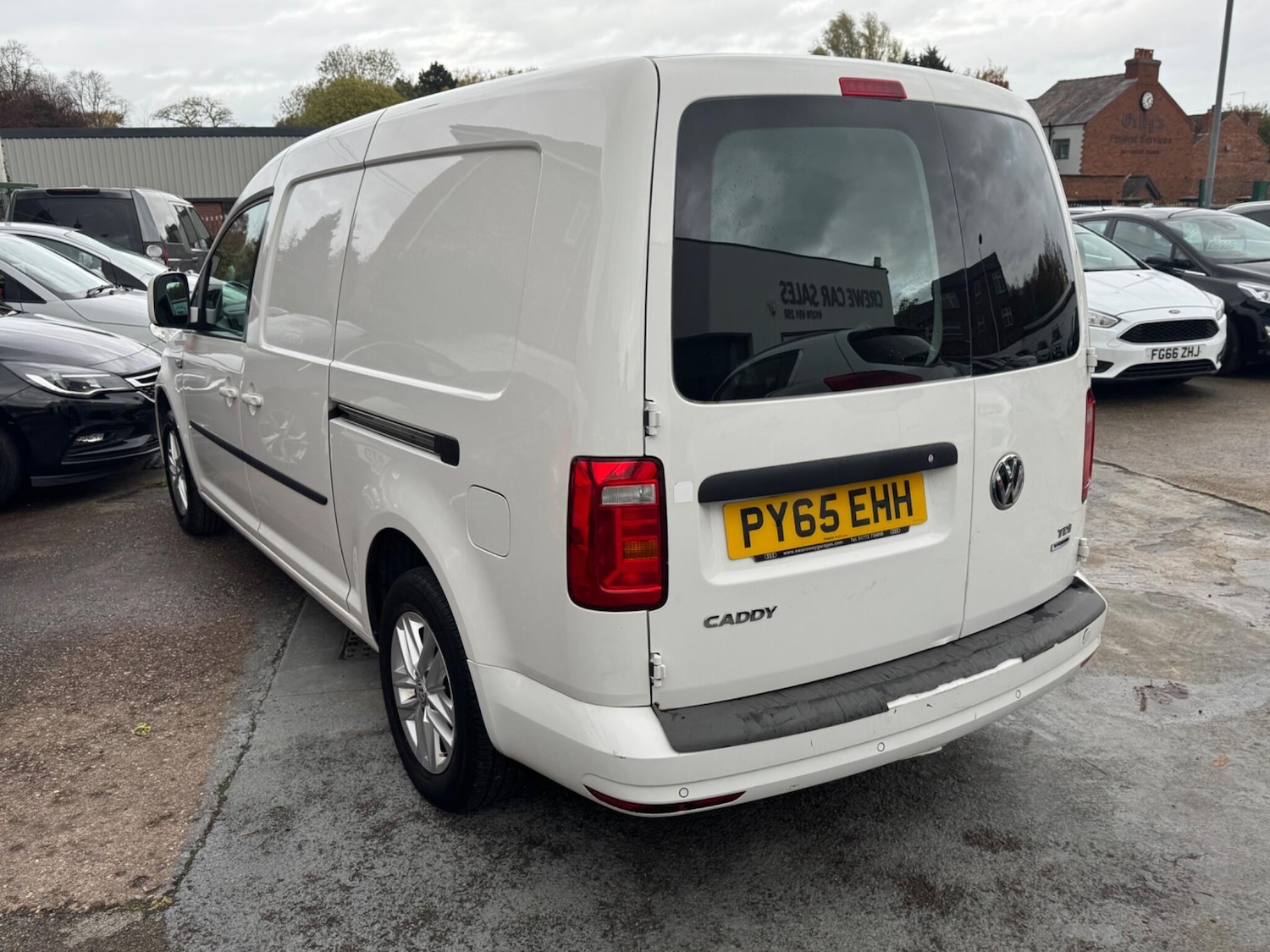 Used Volkswagen Caddy Maxi 2015 for sale - 77351370: Photo 10