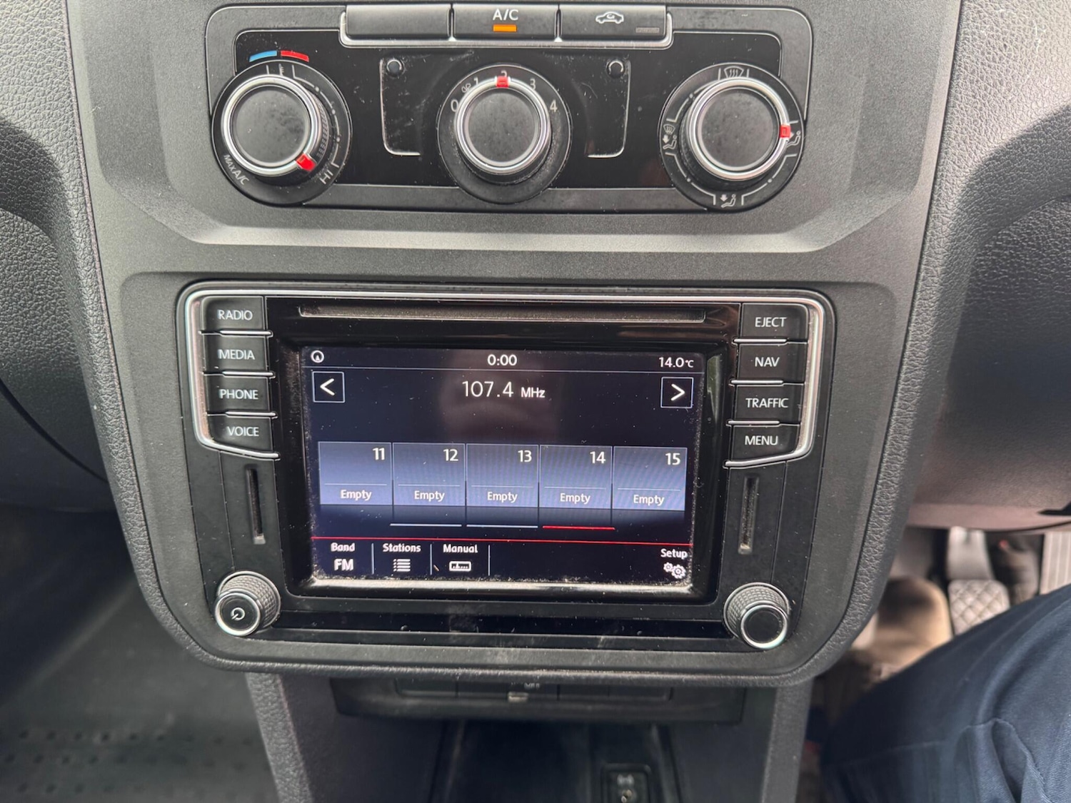 Used Volkswagen Caddy Maxi 2015 for sale - 77351370: Photo 25