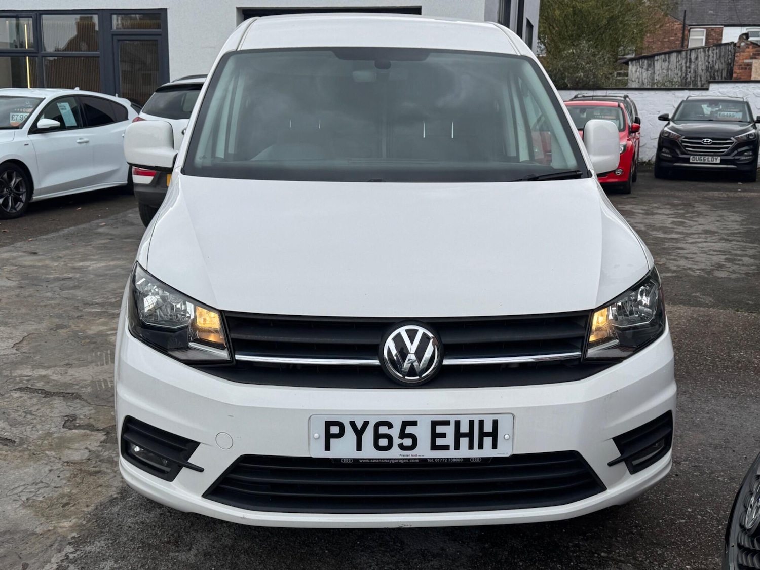 Used Volkswagen Caddy Maxi 2015 for sale - 77351370: Photo 6