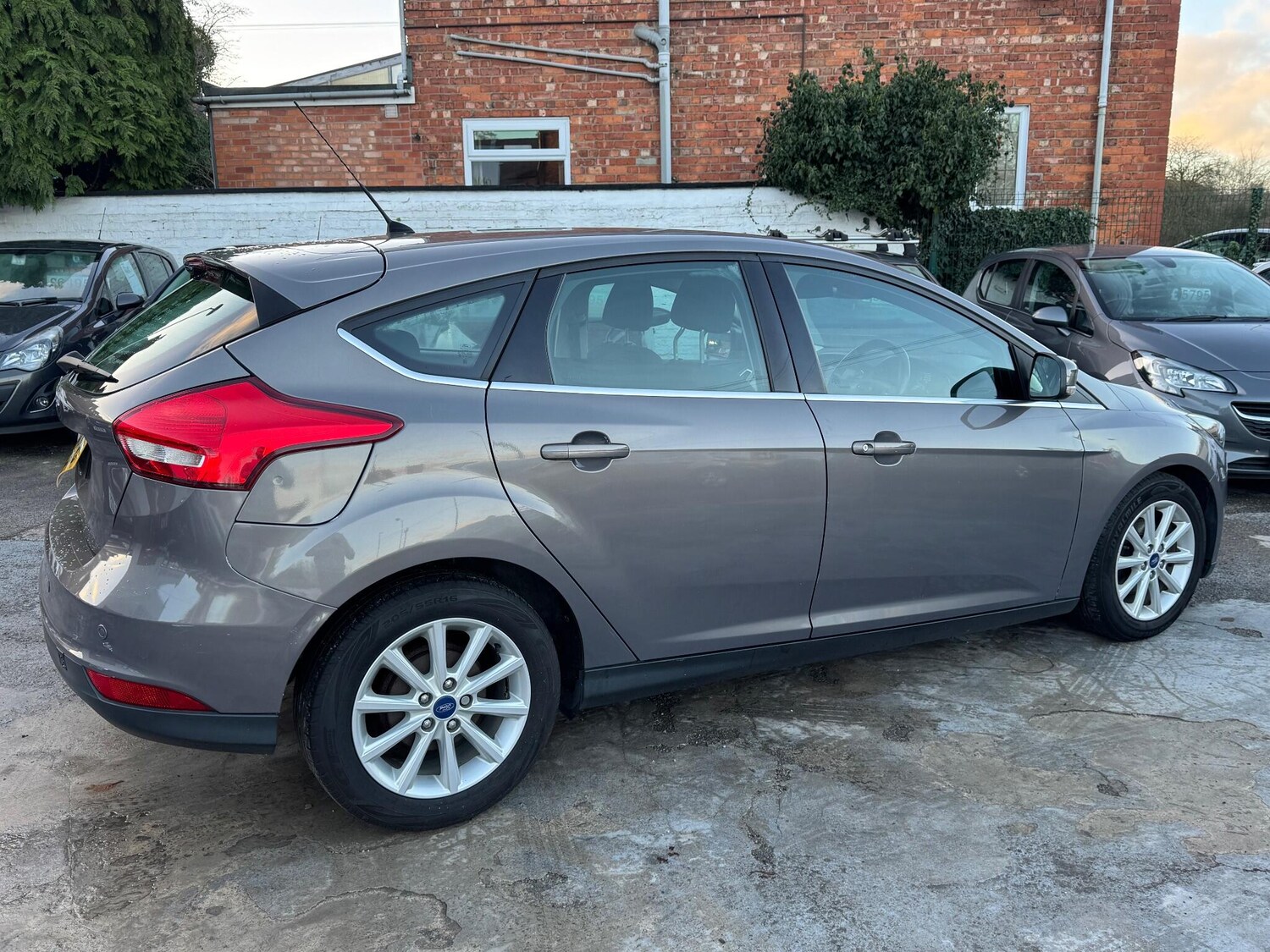 Used Ford Focus for sale - 77351380: Photo 14