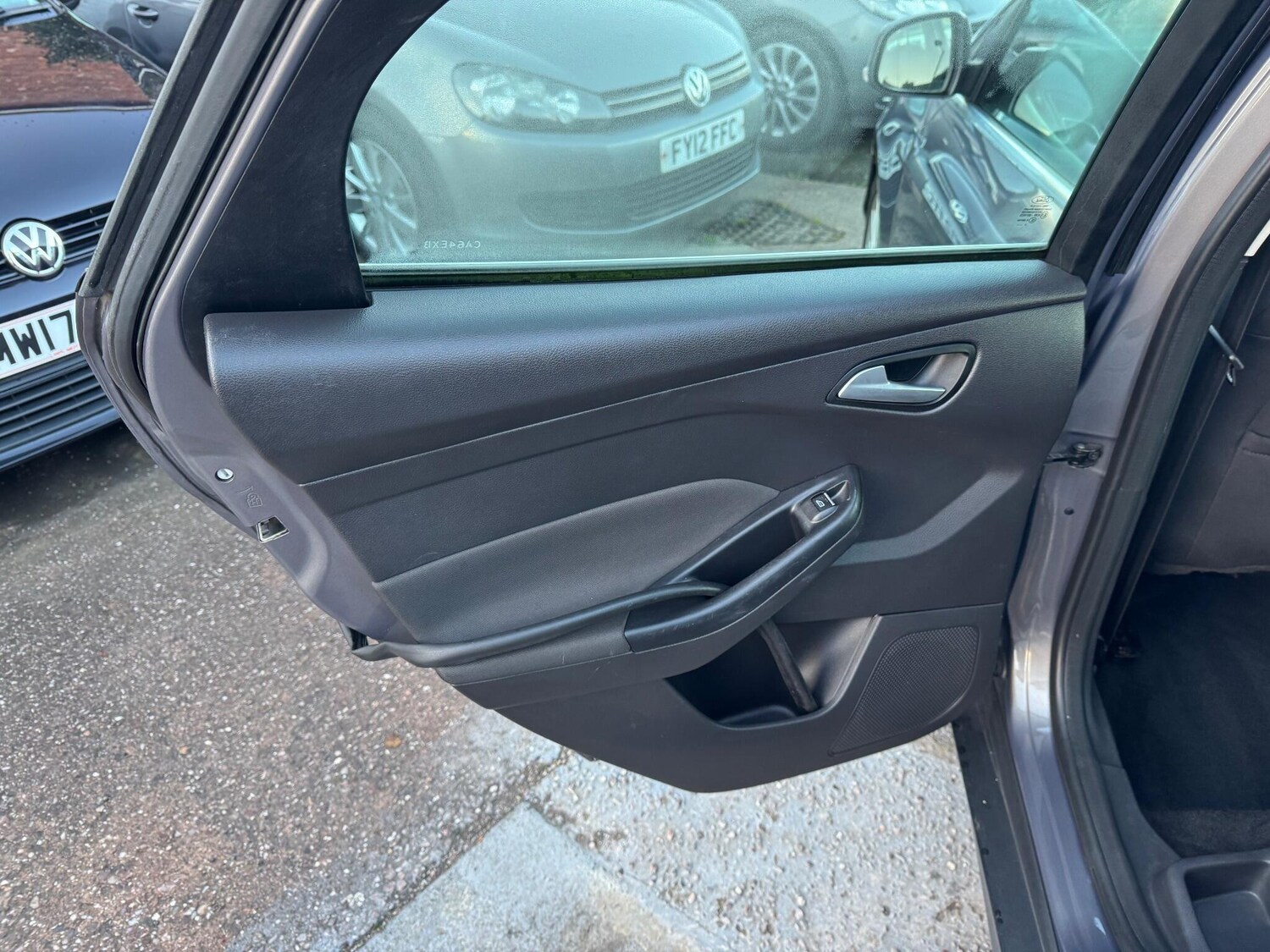 Used Ford Focus for sale - 77351380: Photo 28