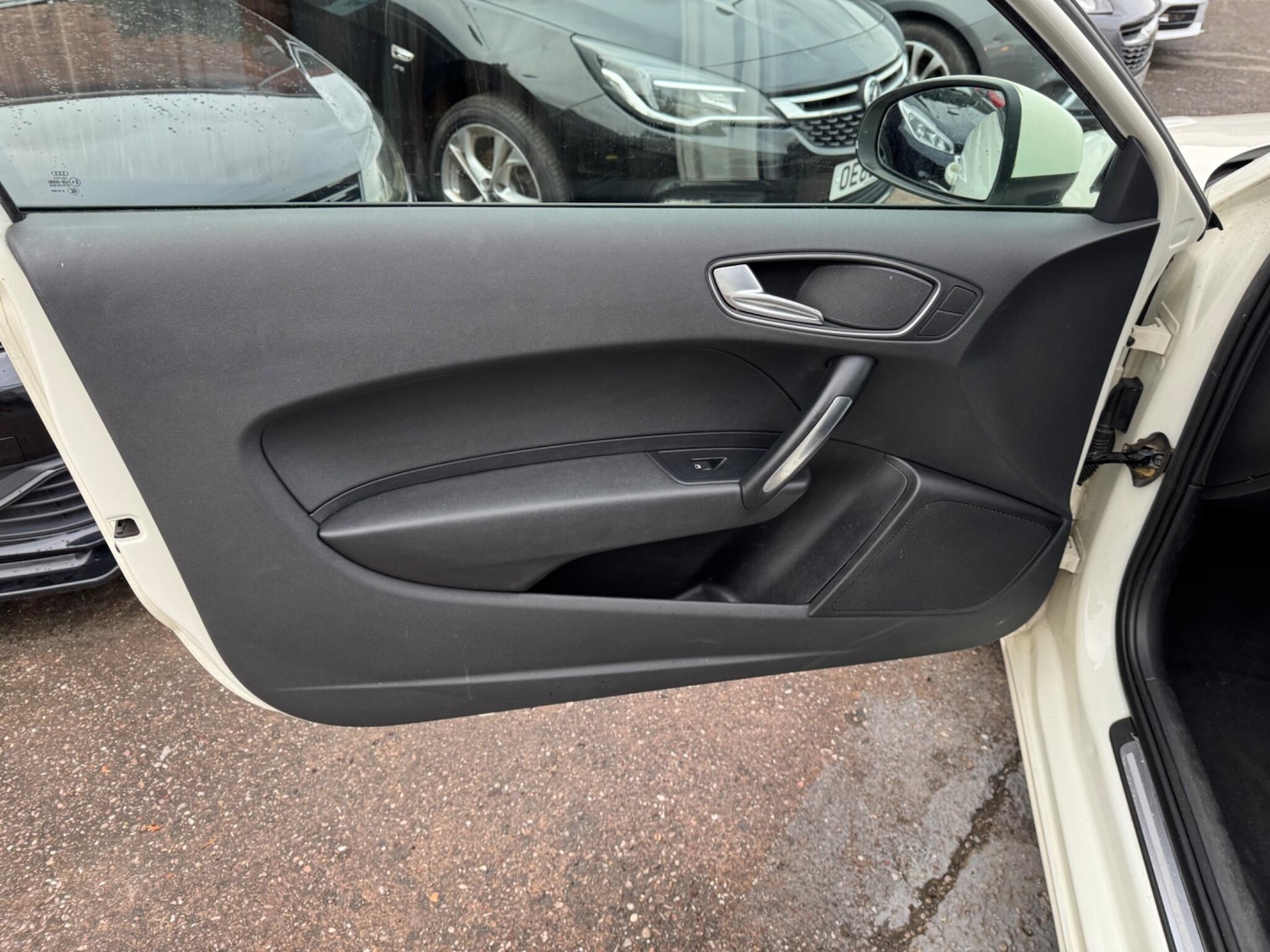 Used Audi A1 2011 for sale - 77351490: Photo 19