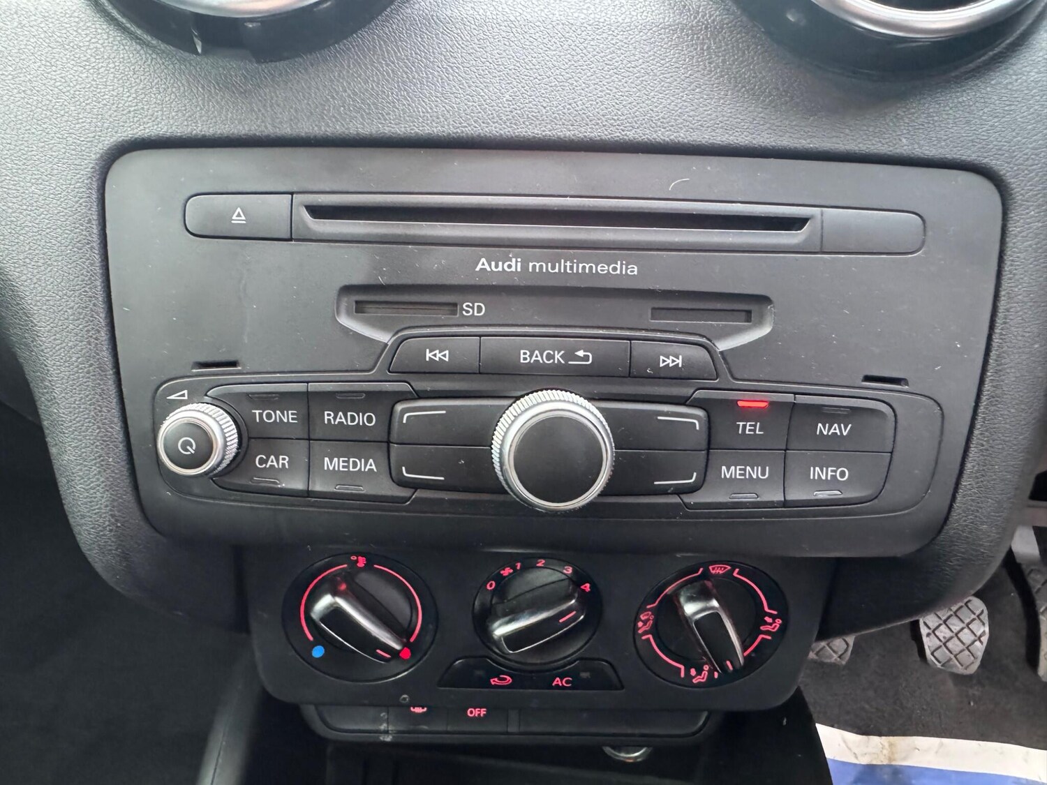 Used Audi A1 2011 for sale - 77351490: Photo 31