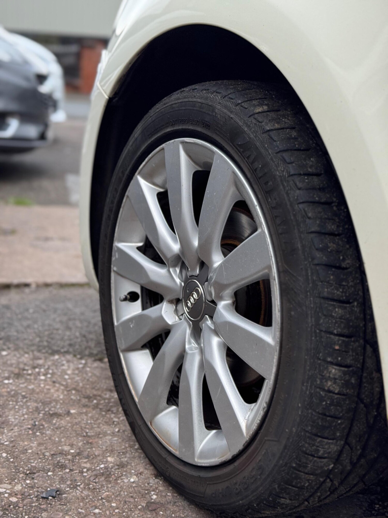 Used Audi A1 2011 for sale - 77351490: Photo 35