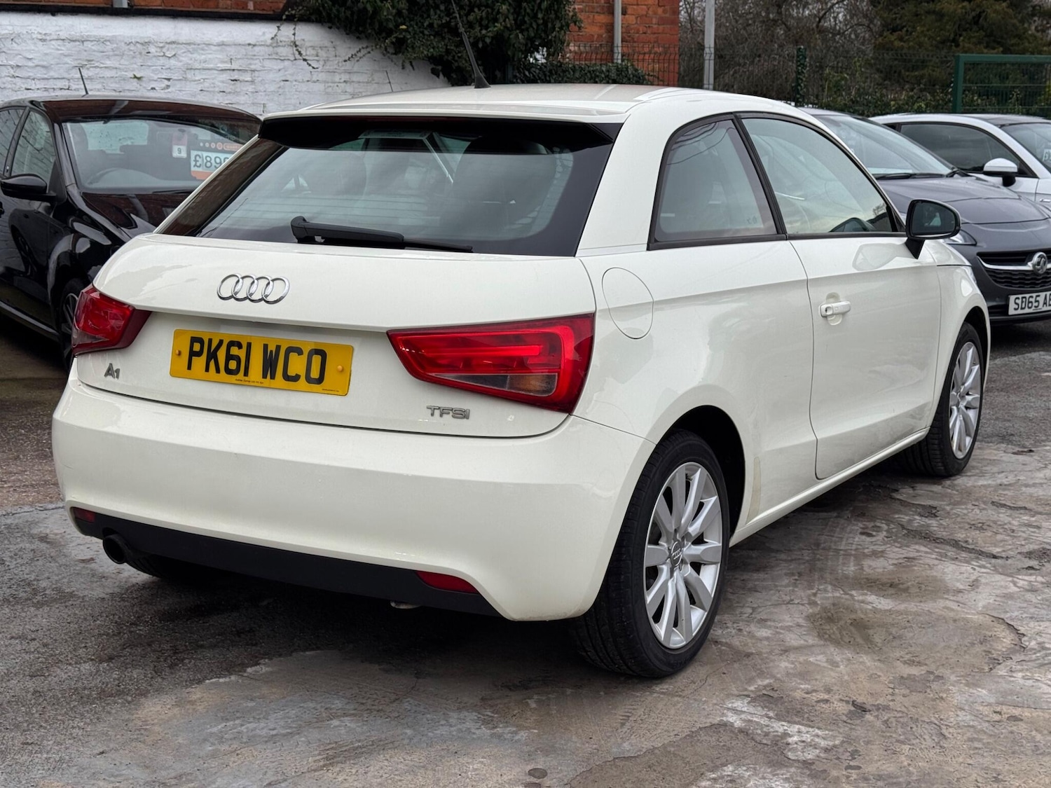 Used Audi A1 2011 for sale - 77351490: Photo 8