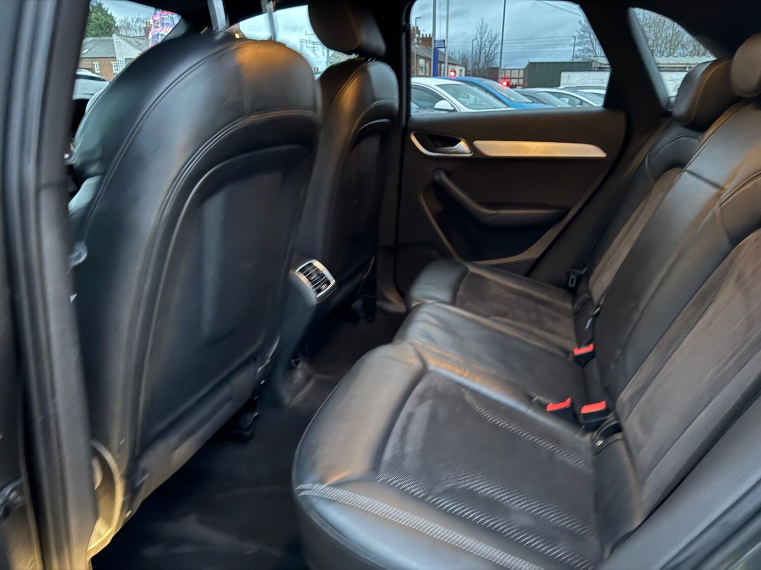 Used Audi Q3 2015 for sale - 77351367: Photo 35