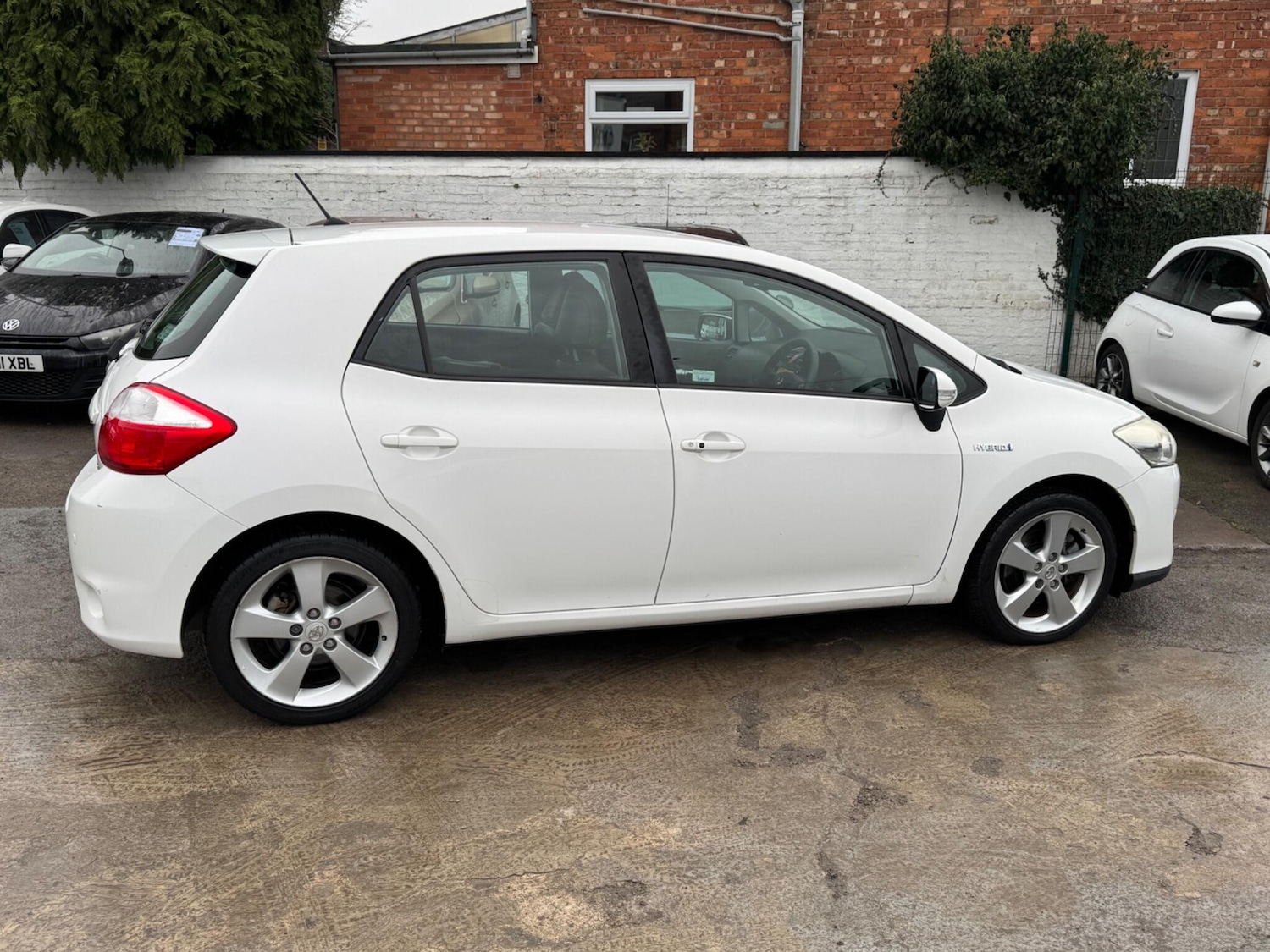 Used Toyota Auris 2011 for sale - 77351396: Photo 16