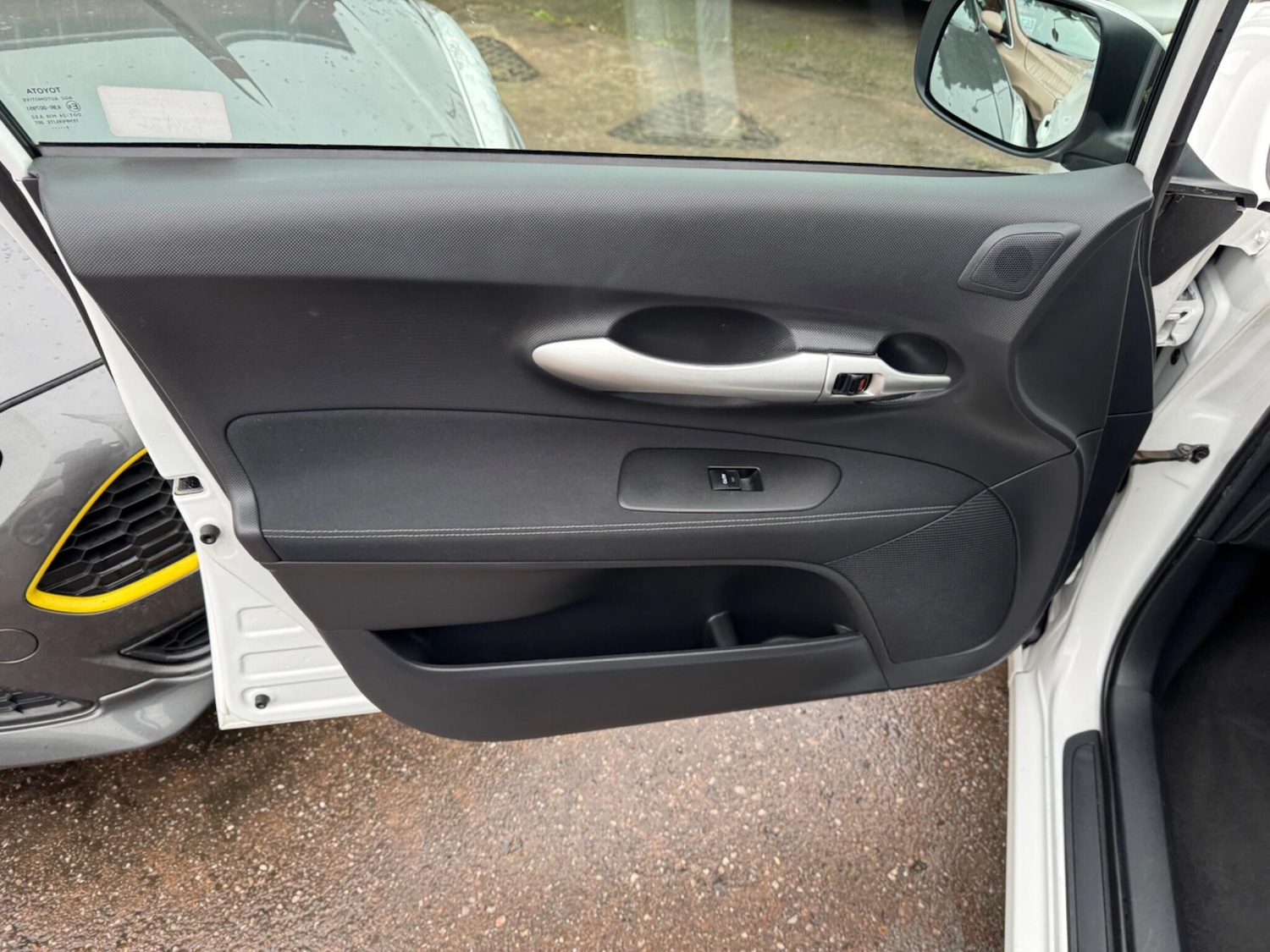 Used Toyota Auris 2011 for sale - 77351396: Photo 29