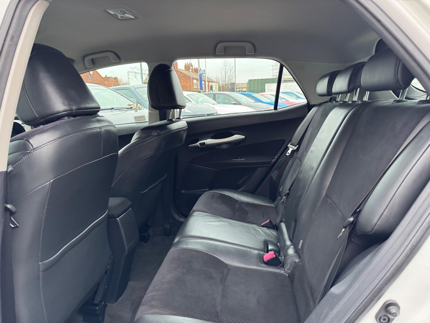 Used Toyota Auris 2011 for sale - 77351396: Photo 32