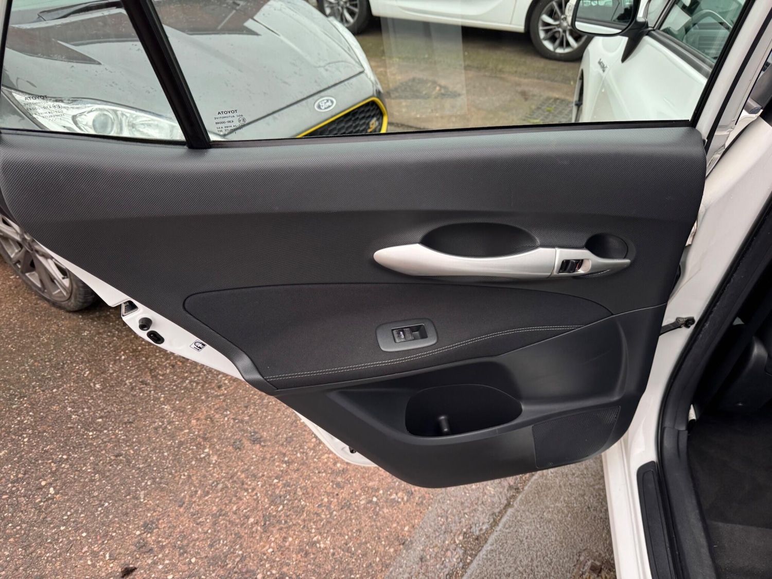 Used Toyota Auris 2011 for sale - 77351396: Photo 35