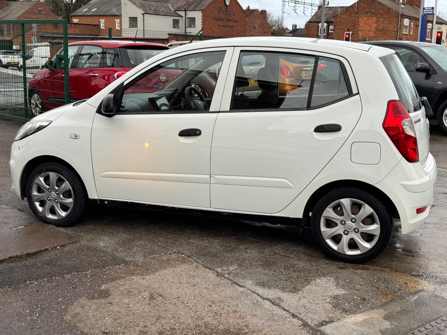 Used Hyundai i10 for sale - 77351932: Photo 21
